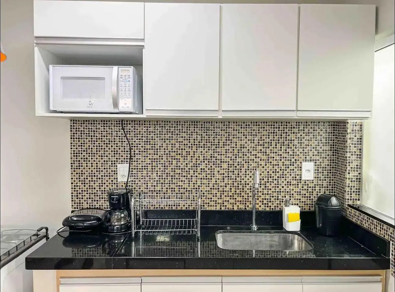 Apartamento Apto Com Ar Condicionado, Wifi E Smart Tv Cabo Frio